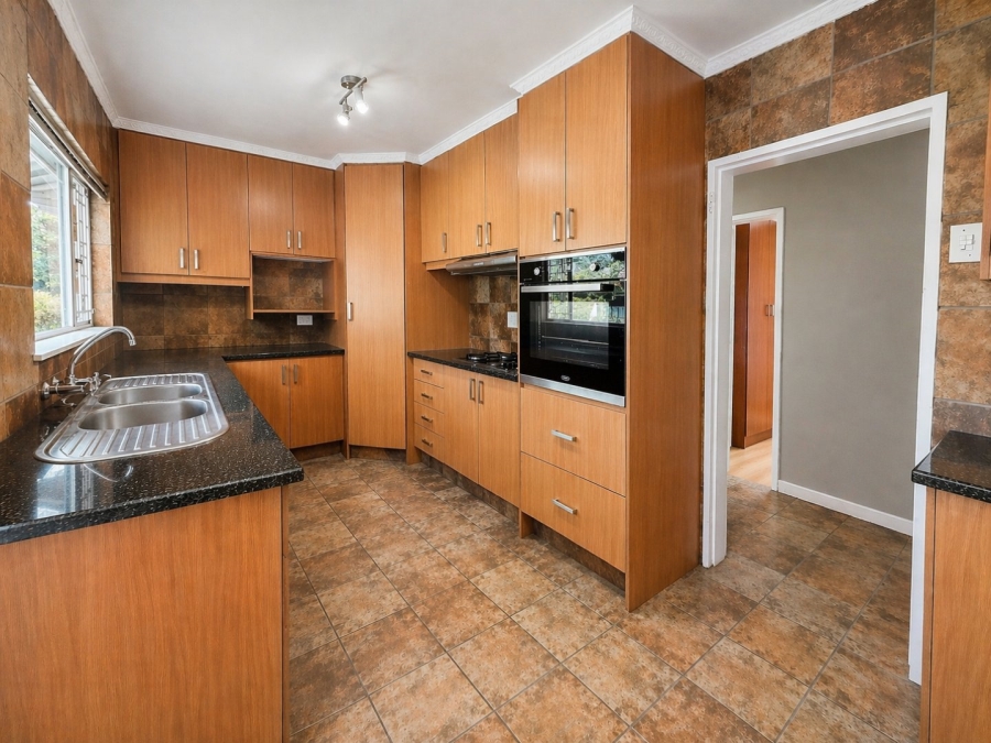 5 Bedroom Property for Sale in Bayswater Free State